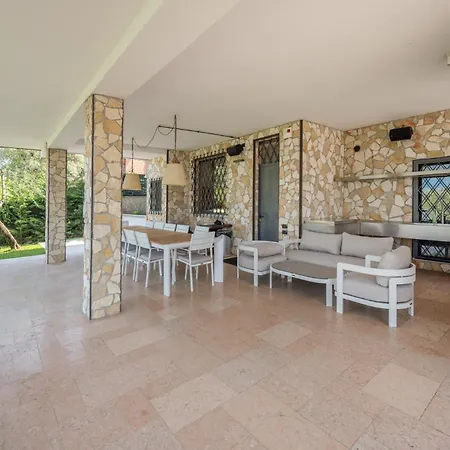 Villasgarda - Lorena Carbona