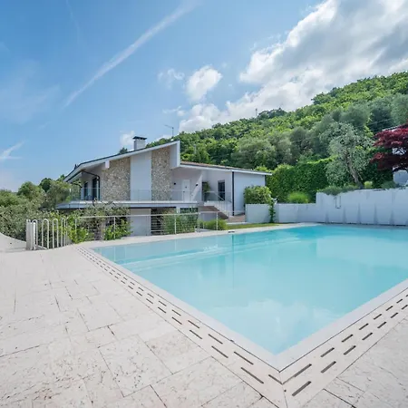 Villasgarda - Lorena Carbona 托里德尔贝纳科