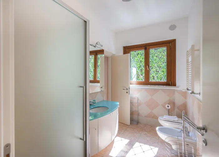 Вилла Villasgarda - Lorena Carbona