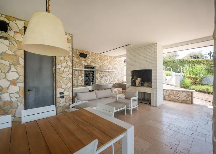 Vila Villasgarda - Lorena Carbona