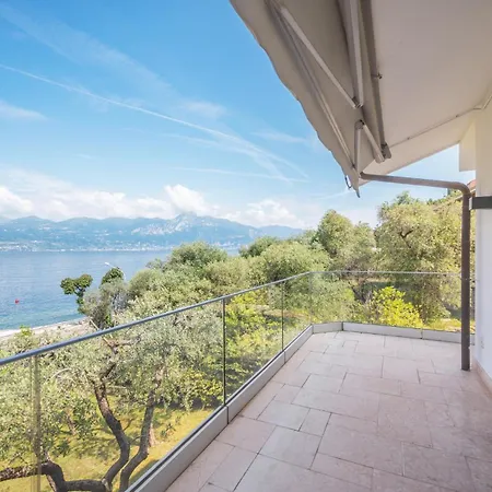 Villasgarda - Lorena Carbona Villa Torri del Benaco